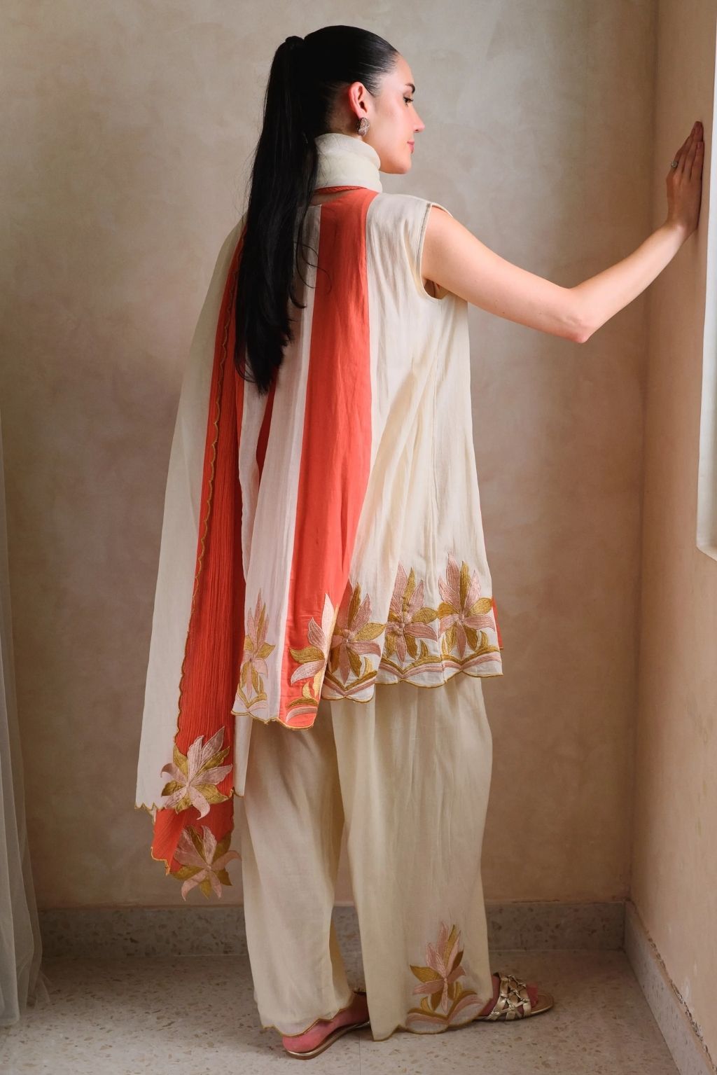 Rooh kali phool kurta salwar set-hara