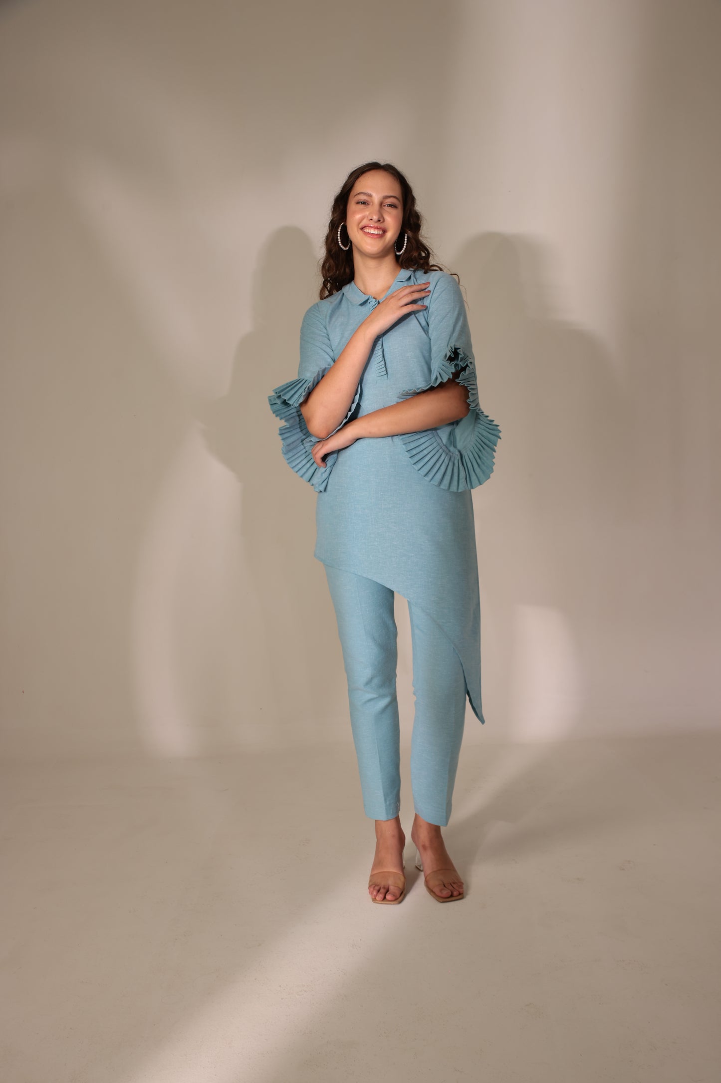 ANKITA KOCHHAR X SKY-BLUE PLEAT SLEEVES  LINEN KURTA SET