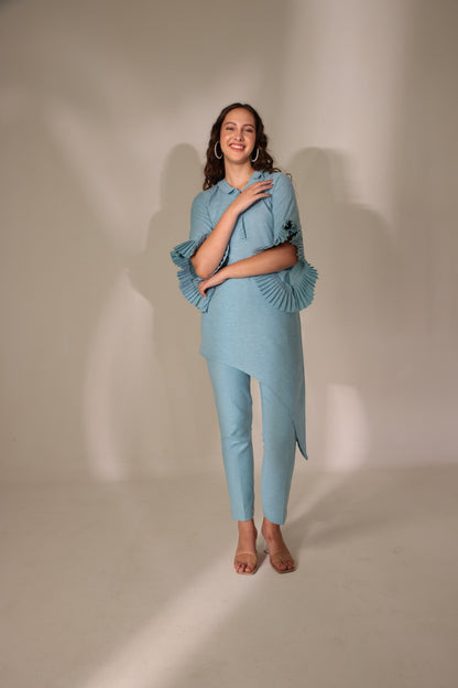 ANKITA KOCHHAR X SKY-BLUE PLEAT SLEEVES  LINEN KURTA SET