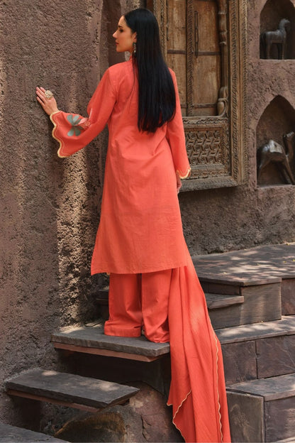 Noor-e-hara kurta set