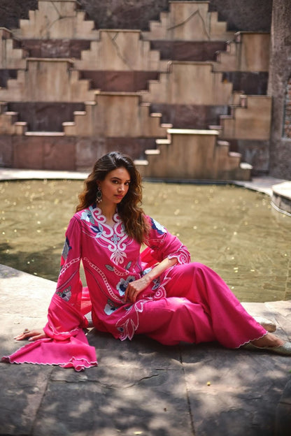 Aangan gulrez kurta set- gulab