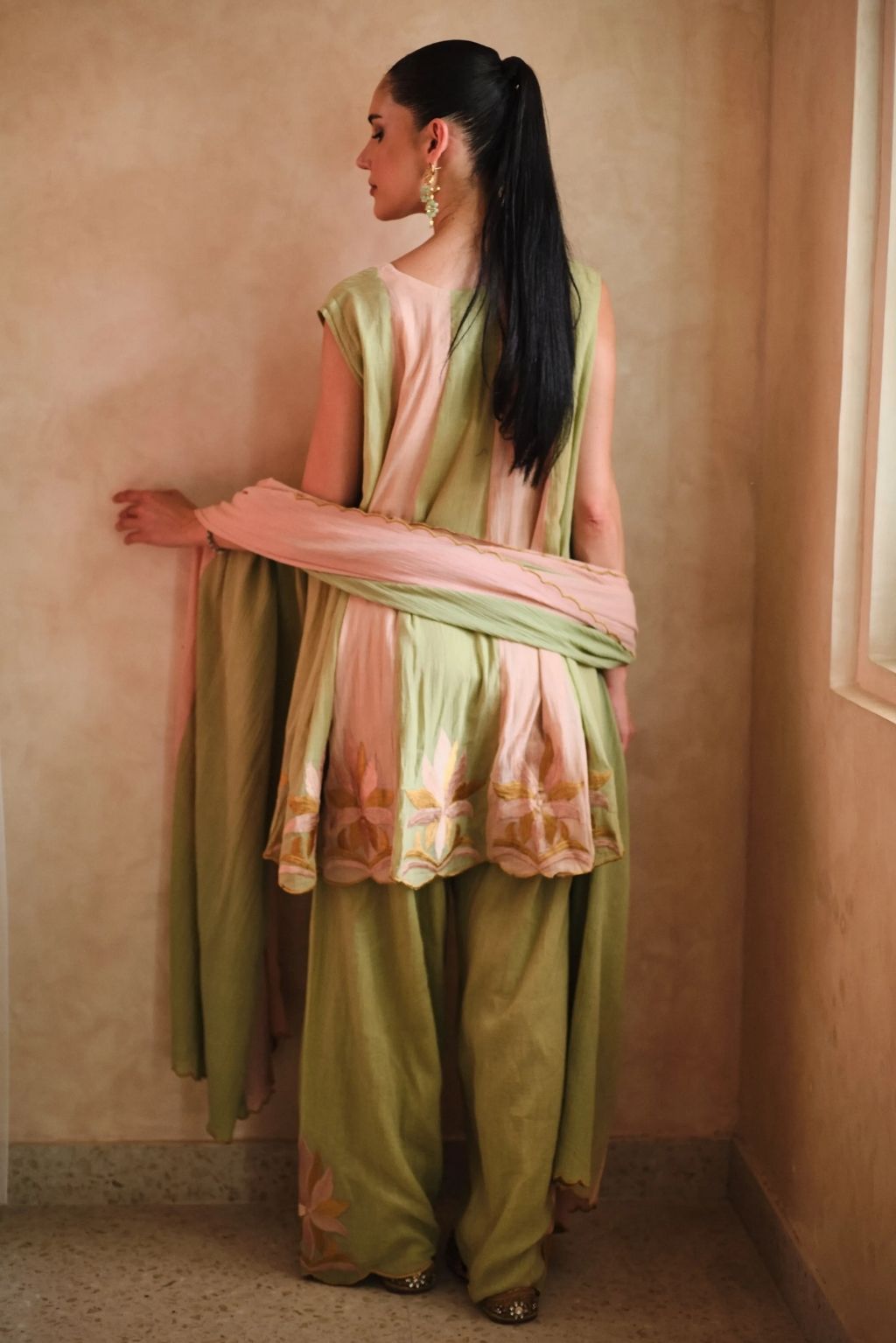 Rooh kali phool kurta salwar set-mitti hara