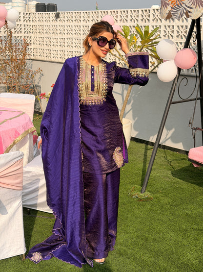 Guneet Virdi in Neelam Ambi Kurta Set