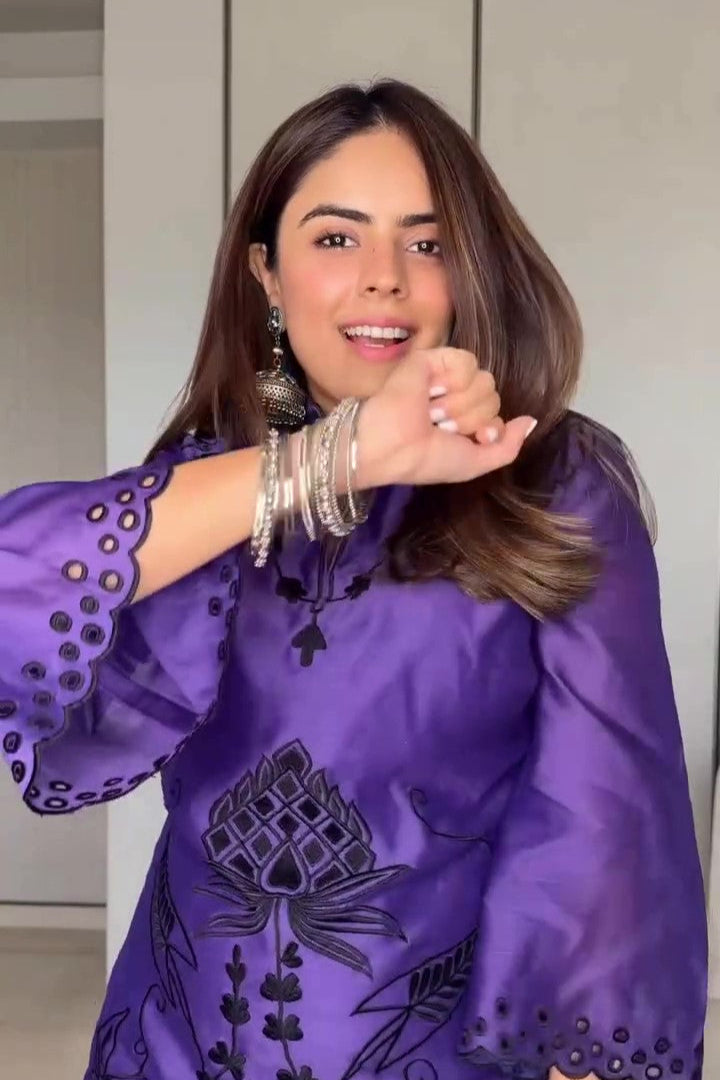 SIMRAN X SUFIANA JAMUNI  KURTA SET WITH DUPATTA
