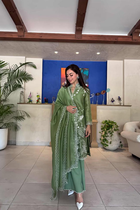 SUFIANA NEEM KURTA SET WITH DUPATTA