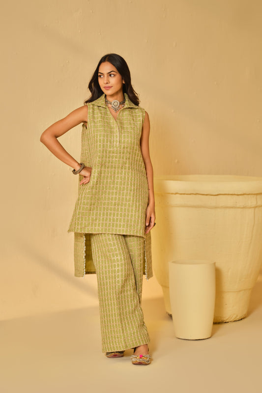 DABI-DORI PLEATED KURTA SET-GREEN