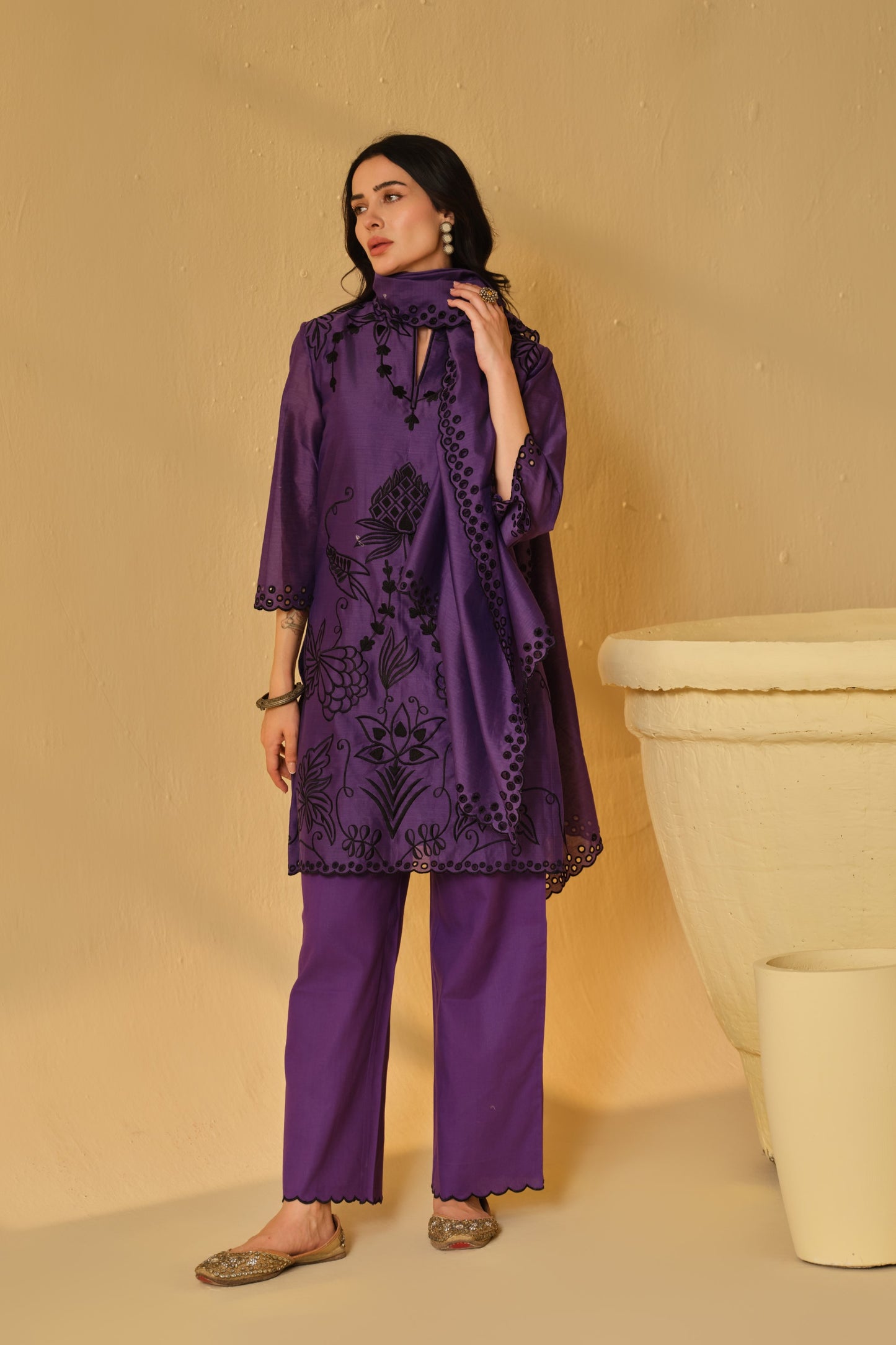 SUFIANA JAMUNI  KURTA SET WITH DUPATTA