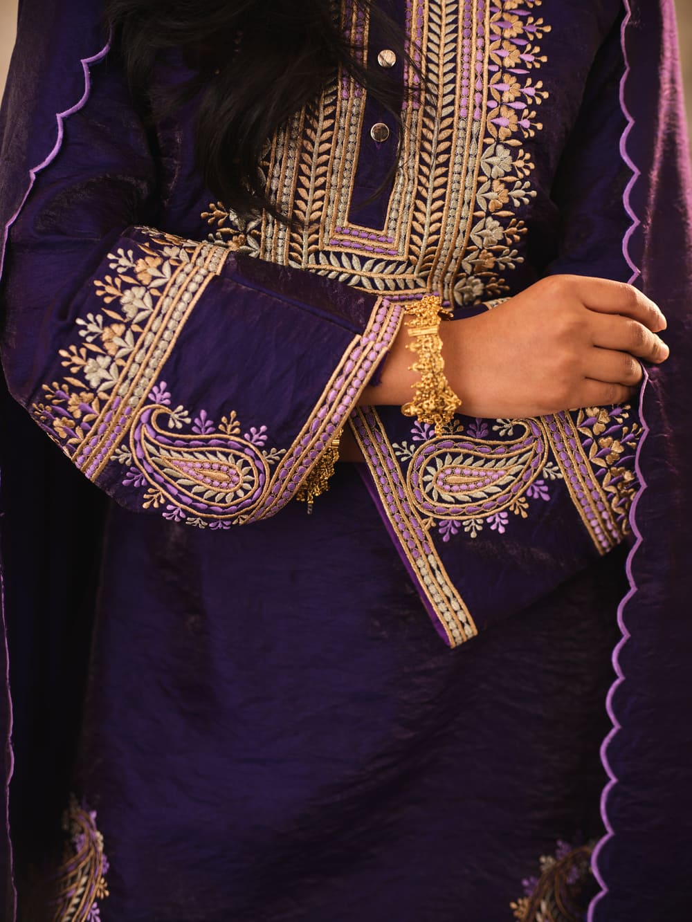 Neelam Ambi Kurta Set
