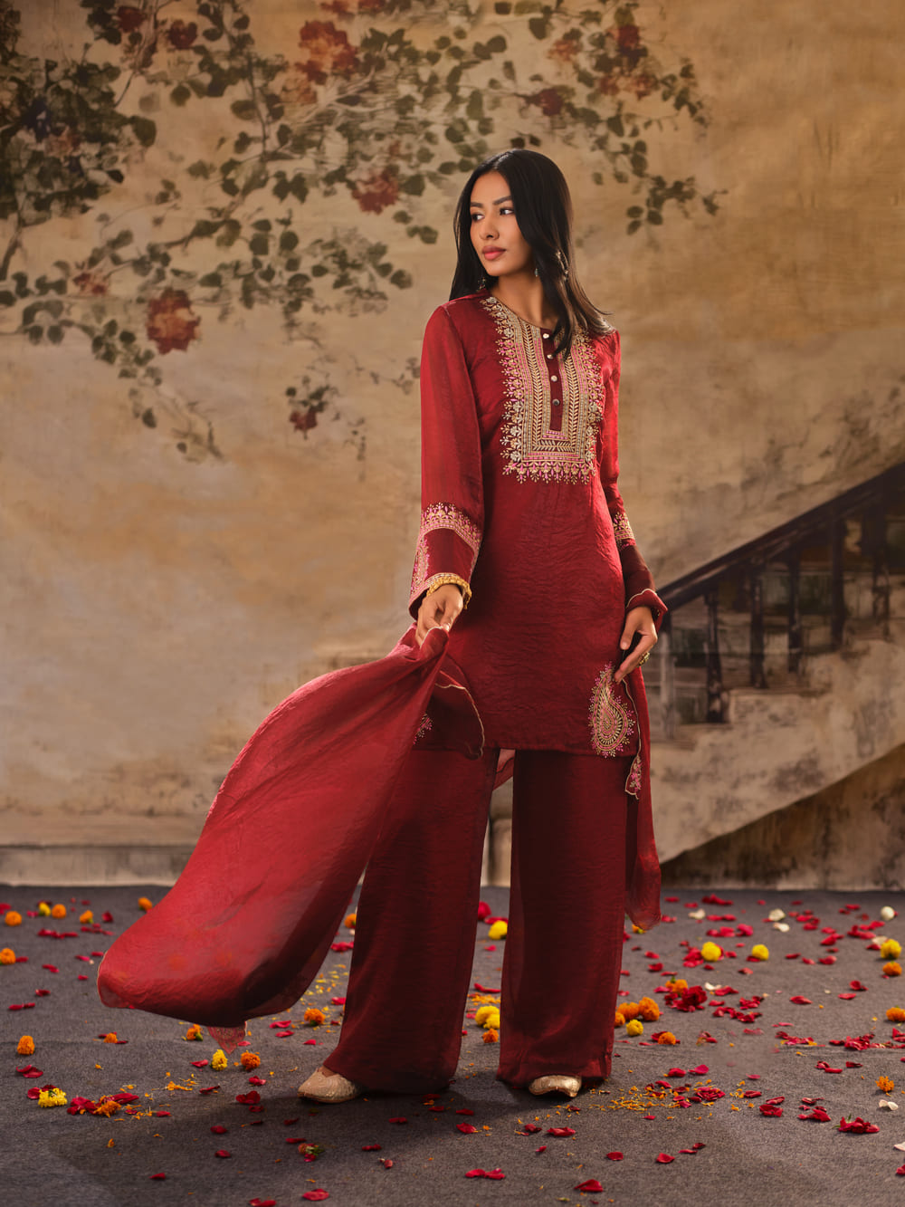 Sindoor Ambi Kurta Set